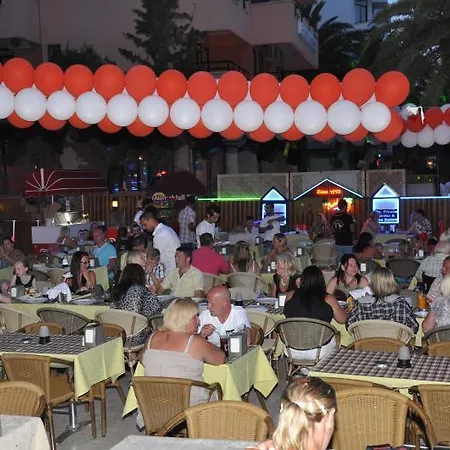 Green Beach Hotel